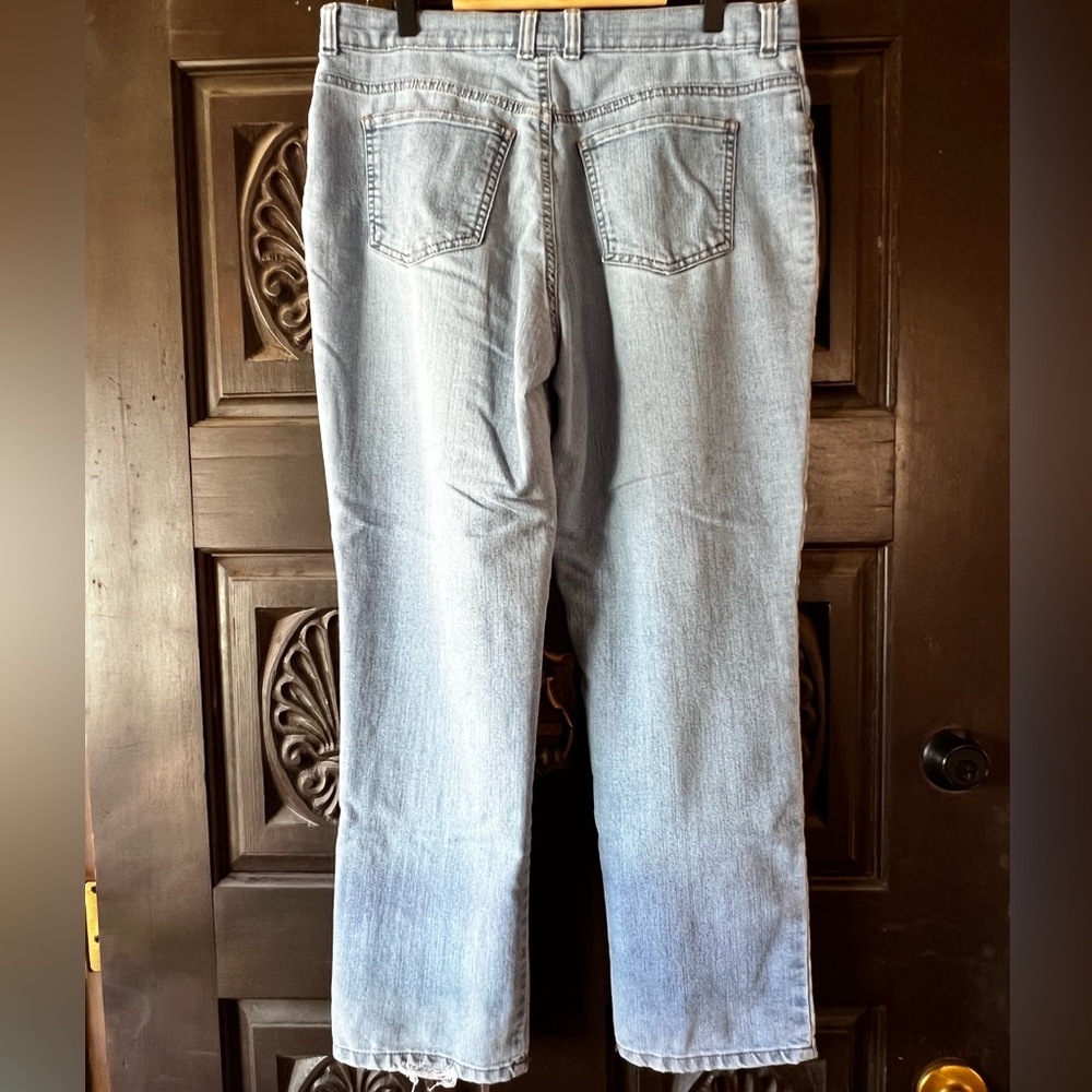Basic Editions Straight Jeans 10 - image 2
